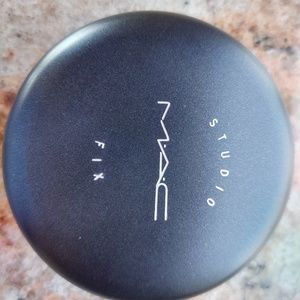 Nc35 studio fix max .52 oz